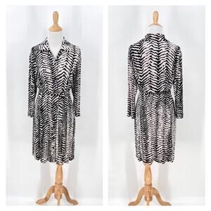 CHICOS TRAVELERS Zebra Stripe Shirt Dress Womens Size 1 Black Off White Belted